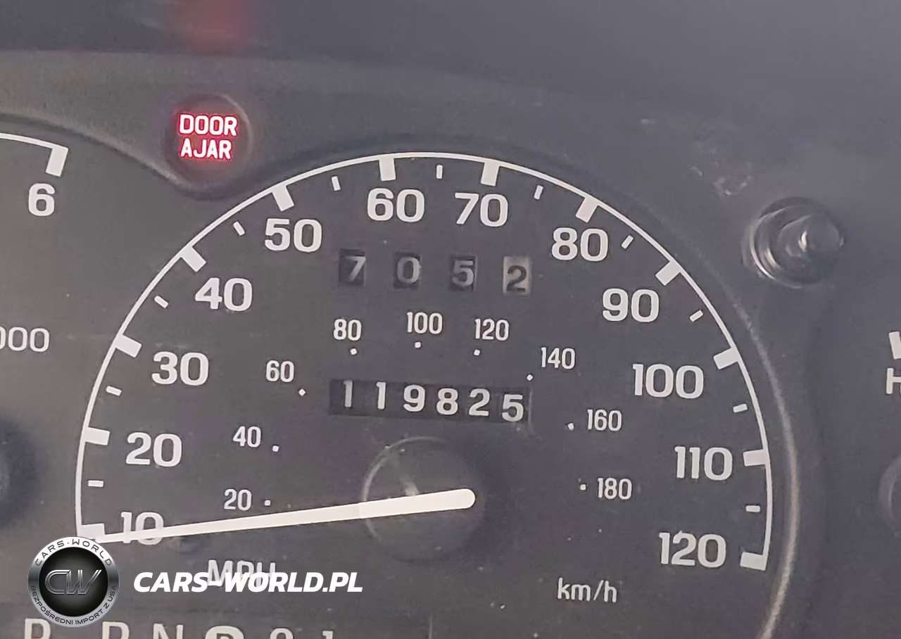 2000 Mercury Mountaineer VIN:4M2ZU86P8YUJ35465 - 15