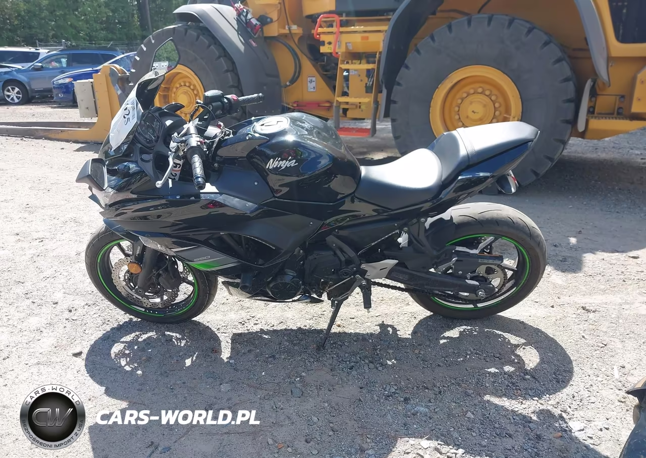 2019 Kawasaki Ex650 F VIN:JKAEXEK12KDA28847 - 13
