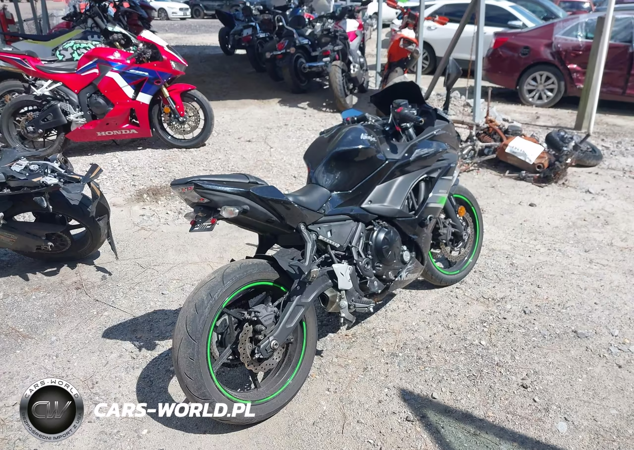 2019 Kawasaki Ex650 F VIN:JKAEXEK12KDA28847 - 4