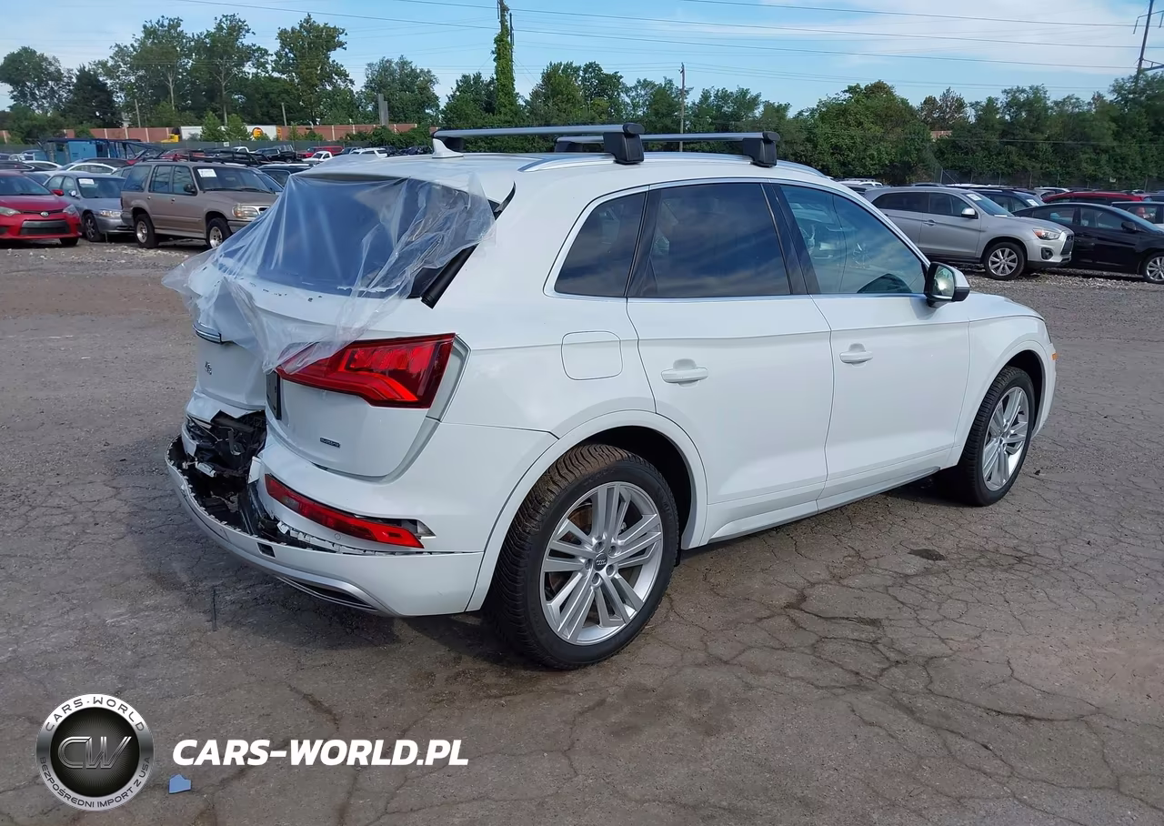 2019 Audi Q5 45 Premium VIN:WA1BNAFY5K2076148 - 4