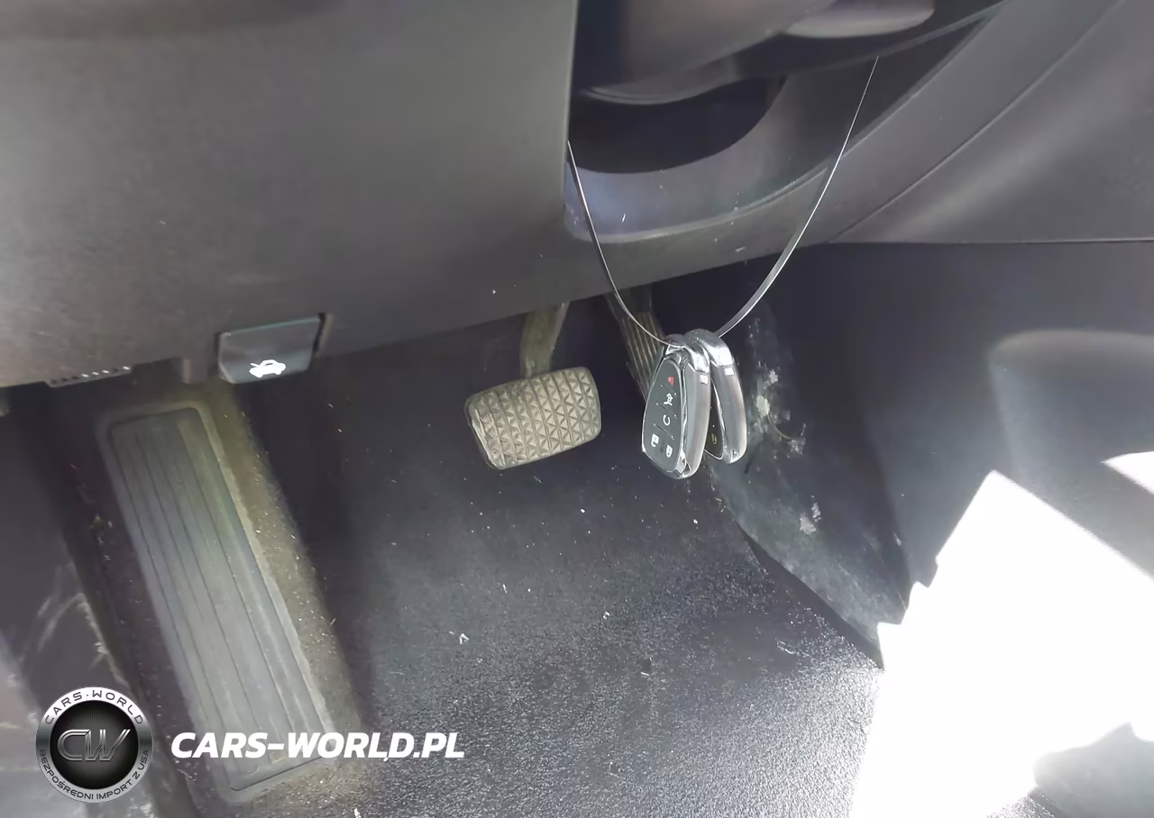 2019 Chevrolet Equinox Lt VIN:2GNAXUEVXK6233669 - 11