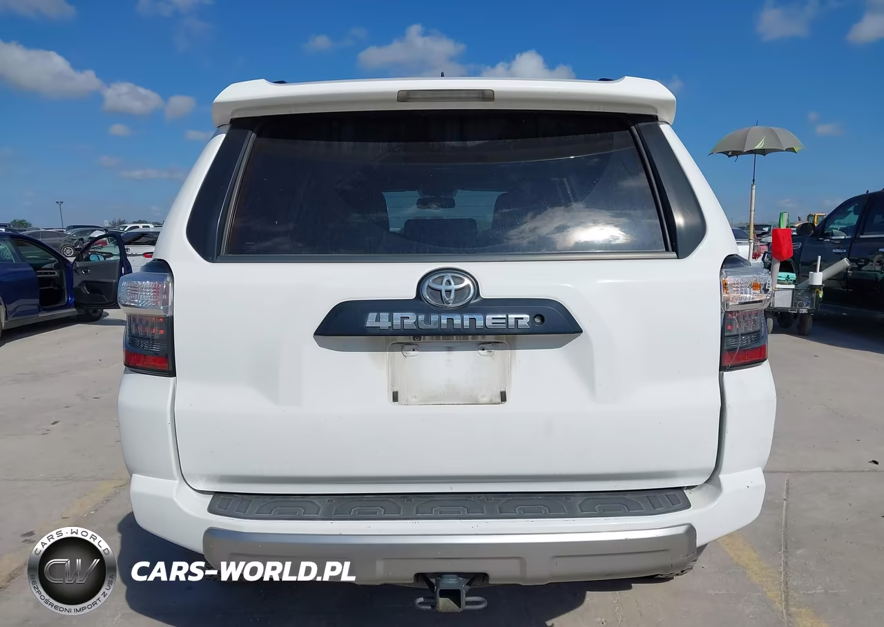 2017 Toyota 4Runner Trd Off Road Premium VIN:JTEBU5JR9H5451400 - 17