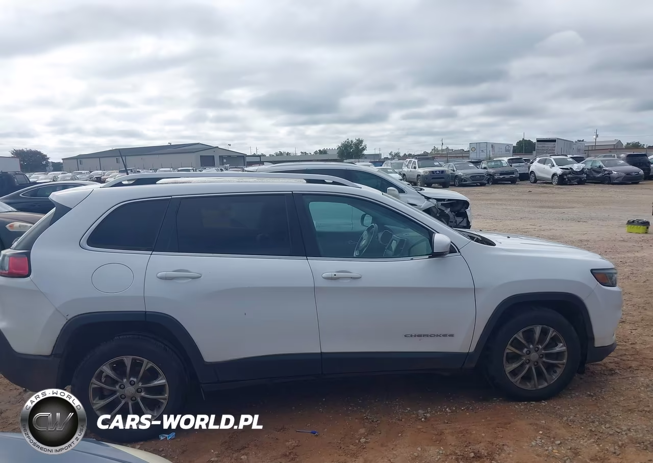 2019 Jeep Cherokee Latitude Plus Fwd VIN:1C4PJLLB5KD109625 - 13