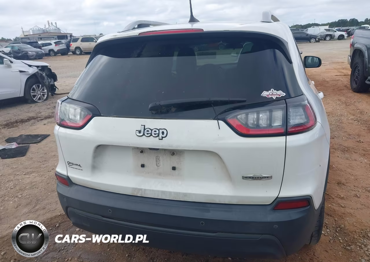 2019 Jeep Cherokee Latitude Plus Fwd VIN:1C4PJLLB5KD109625 - 16