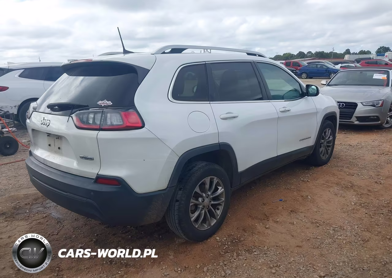 2019 Jeep Cherokee Latitude Plus Fwd VIN:1C4PJLLB5KD109625 - 4