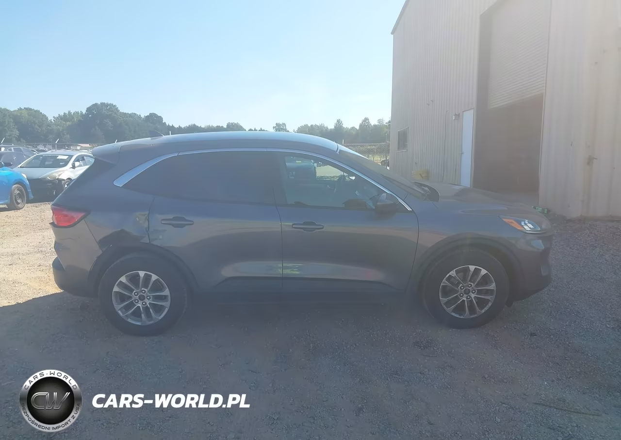 2021 Ford Escape Se VIN:1FMCU0G66MUB33870 - 13
