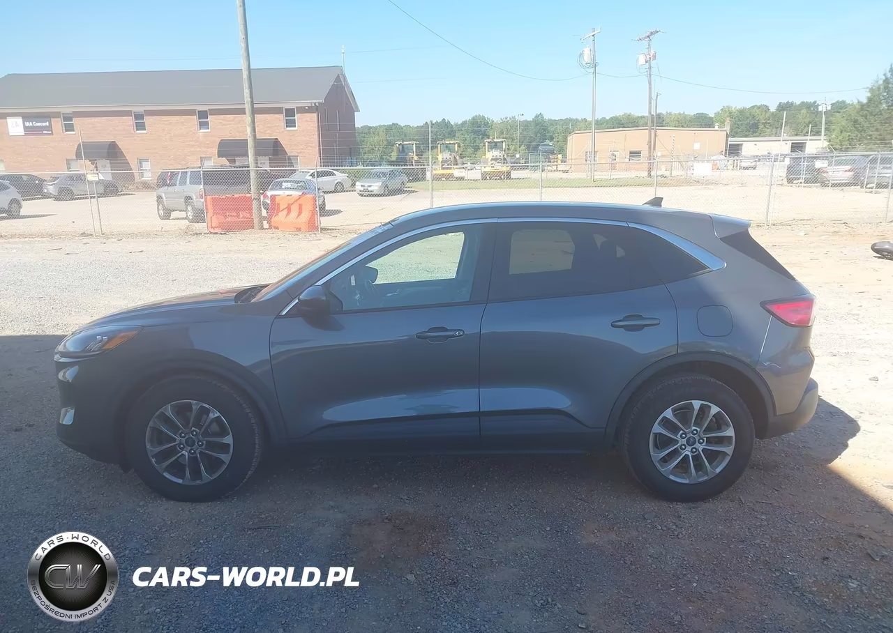 2021 Ford Escape Se VIN:1FMCU0G66MUB33870 - 14