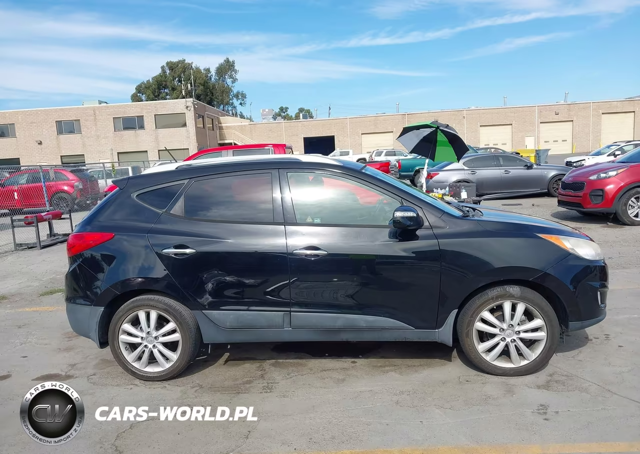 2011 Hyundai Tucson Limited VIN:KM8JU3AC9BU292404 - 14