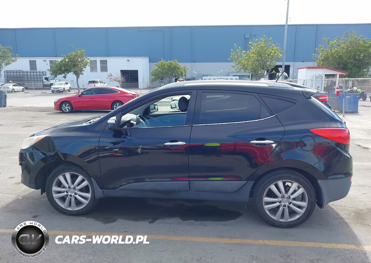 2011 Hyundai Tucson Limited VIN:KM8JU3AC9BU292404 - 15