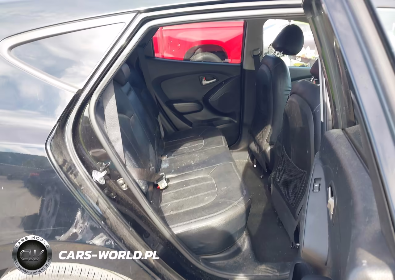 2011 Hyundai Tucson Limited VIN:KM8JU3AC9BU292404 - 8