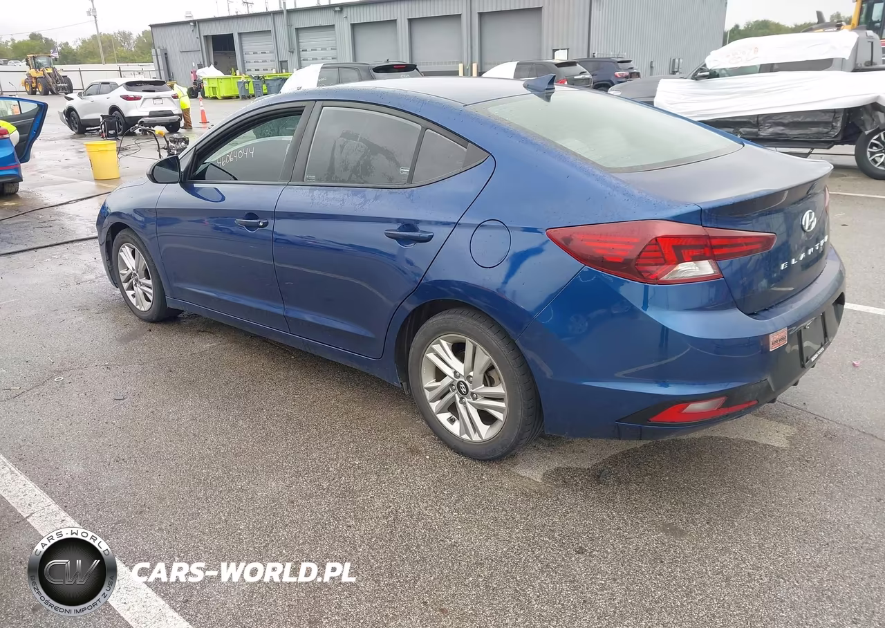 2020 Hyundai Elantra Sel VIN:5NPD84LFXLH557832 - 3
