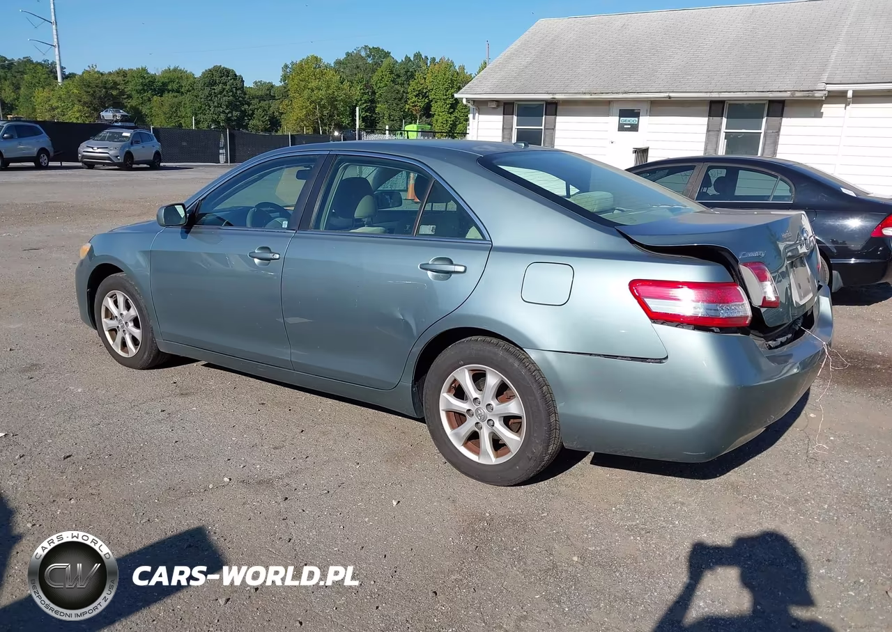 2011 Toyota Camry Le VIN:4T1BF3EK5BU670119 - 3