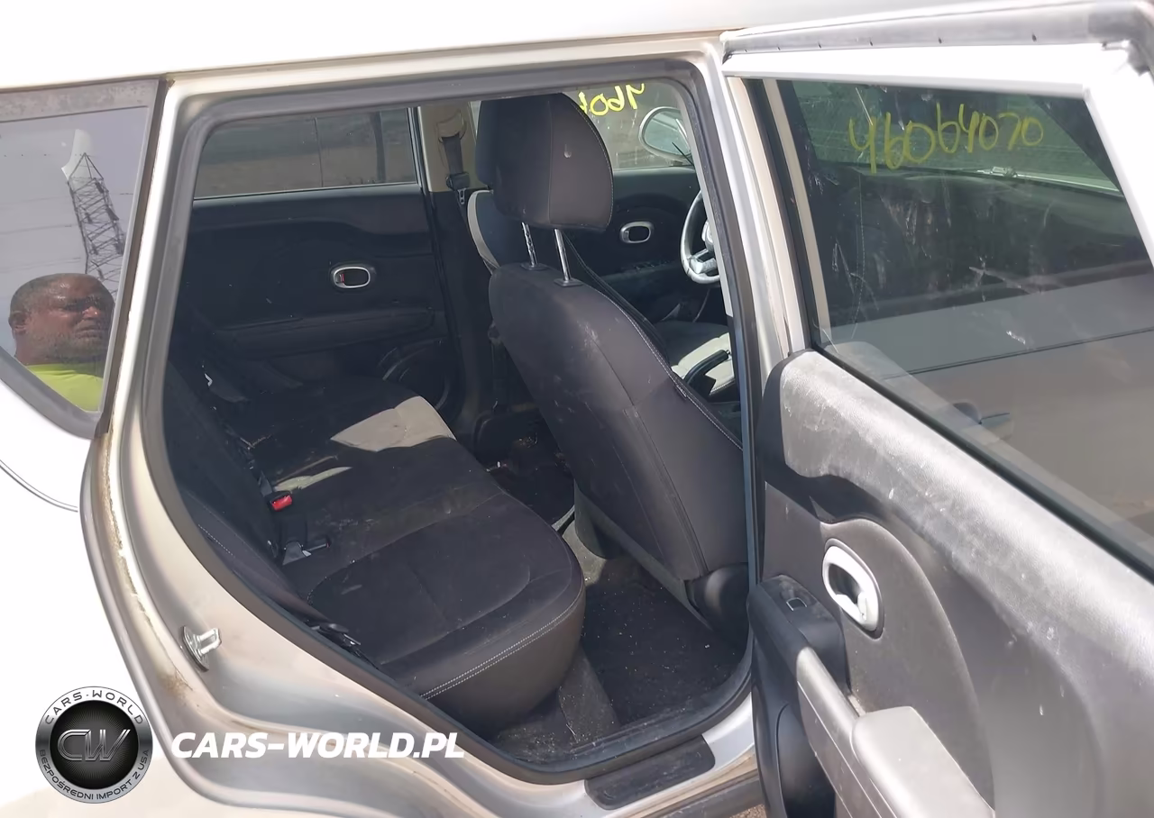 2017 Kia Soul VIN:KNDJN2A20H7454530 - 8