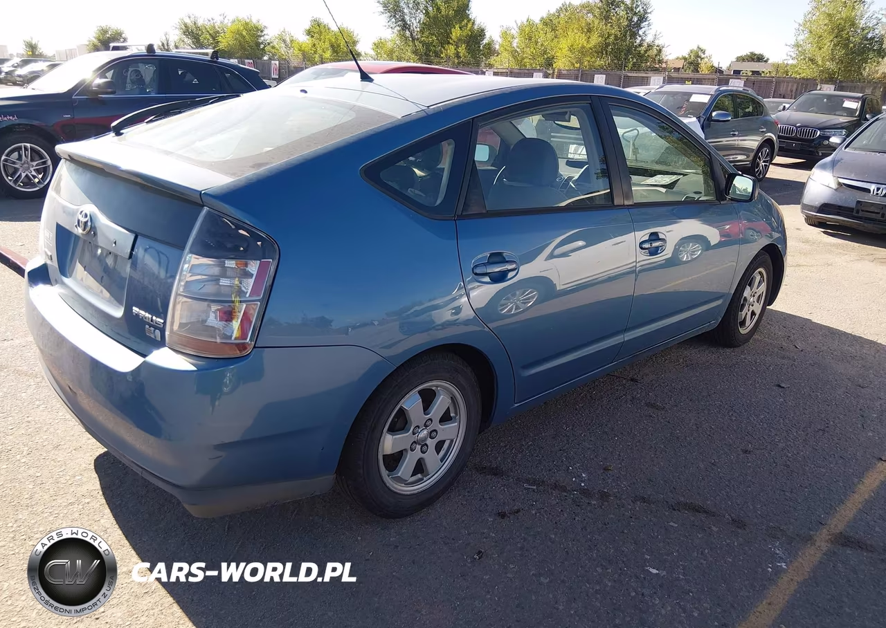 2005 Toyota Prius VIN:JTDKB20U353037616 - 4