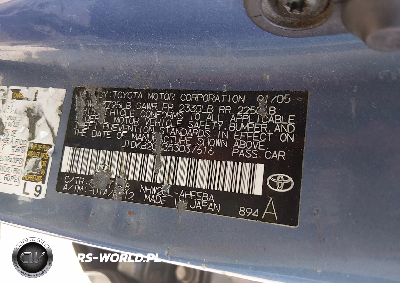 2005 Toyota Prius VIN:JTDKB20U353037616 - 9