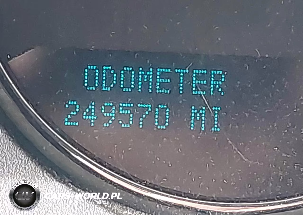 2013 Chevrolet Tahoe Ls VIN:1GNSKAE06DR343664 - 15