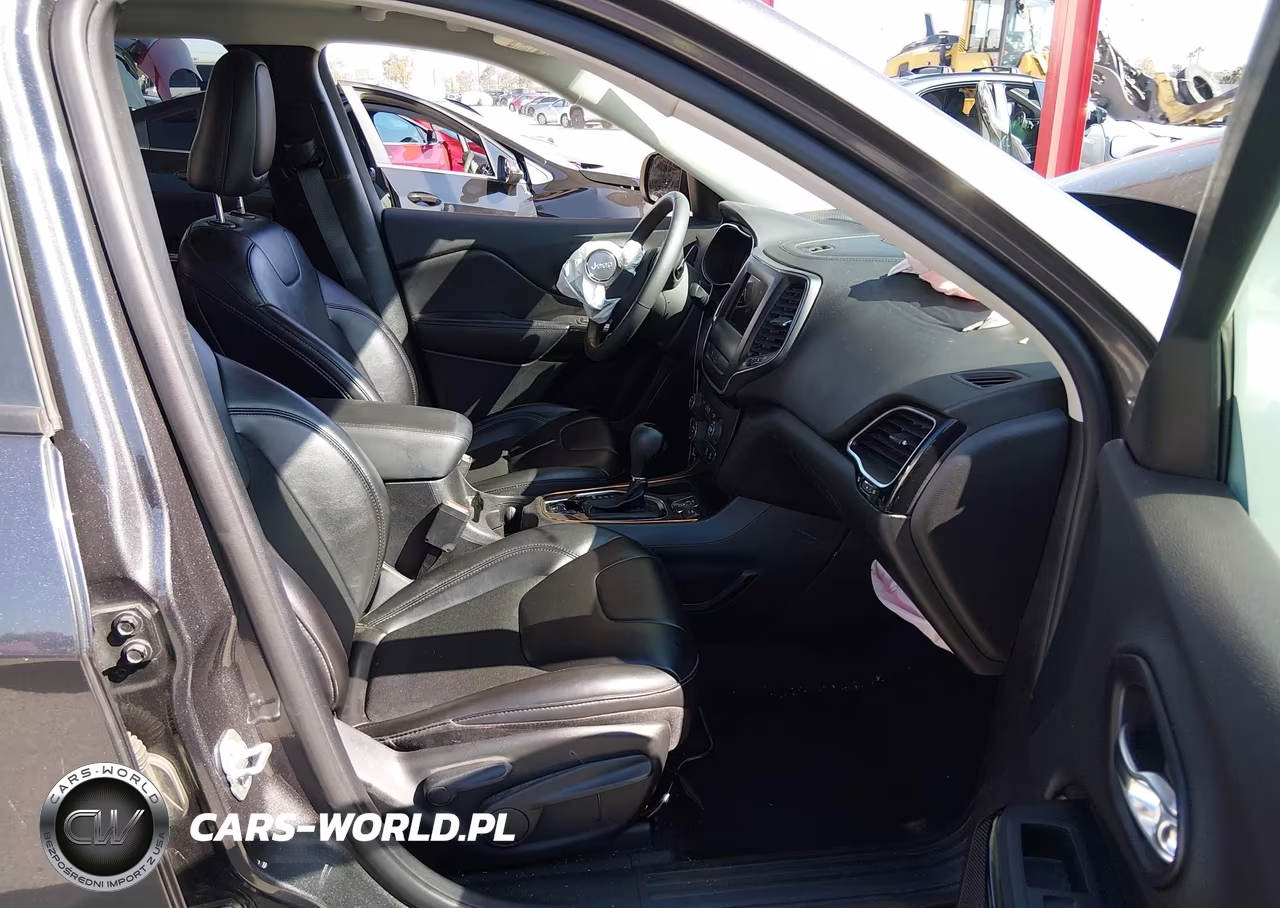 2020 Jeep Cherokee Altitude Fwd VIN:1C4PJLLB5LD619314 - 5