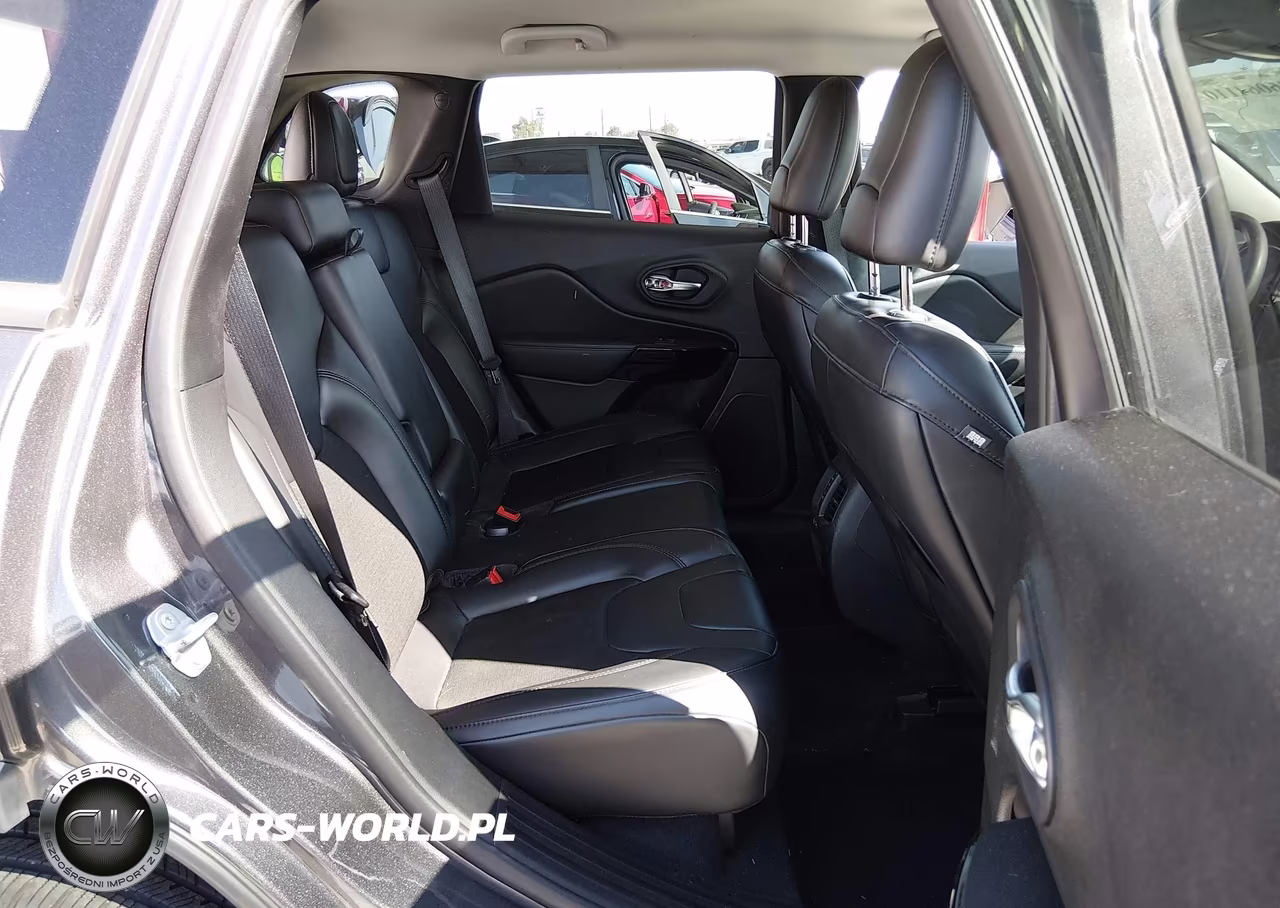 2020 Jeep Cherokee Altitude Fwd VIN:1C4PJLLB5LD619314 - 8