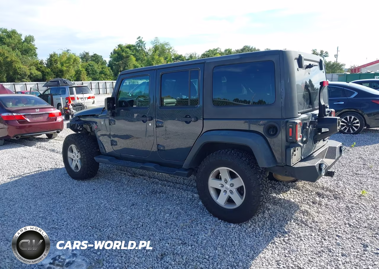 2017 Jeep Wrangler Unlimited Sport 4X4 VIN:1C4BJWDG0HL519625 - 3