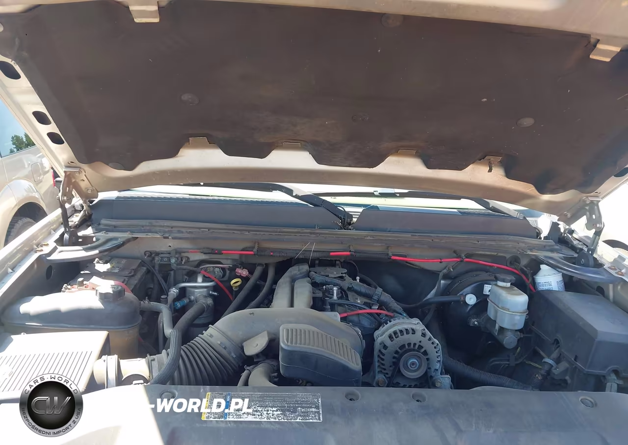2008 GMC Sierra 1500 Work Truck VIN:2GTEC19C881212158 - 10
