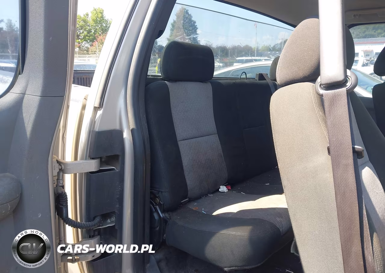 2008 GMC Sierra 1500 Work Truck VIN:2GTEC19C881212158 - 8
