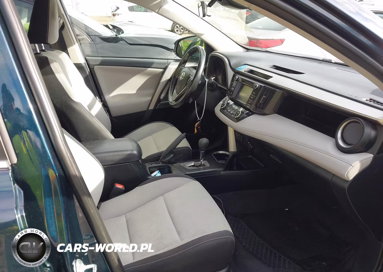 2018 Toyota Rav4 Xle VIN:JTMRFREV8JJ252105 - 5
