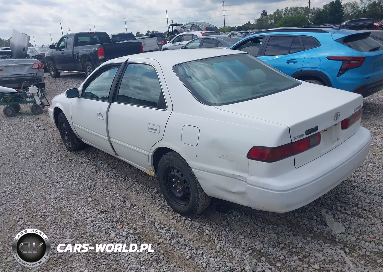 1997 Toyota Camry Le VIN:4T1BG22K0VU763016 - 3