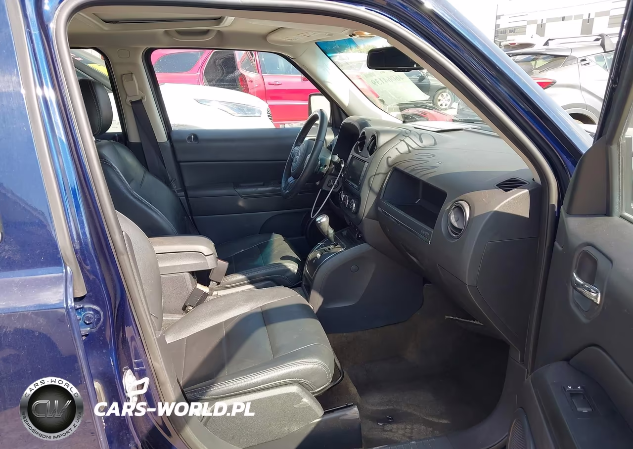 2017 Jeep Patriot High Altitude Fwd VIN:1C4NJPFA4HD161709 - 5