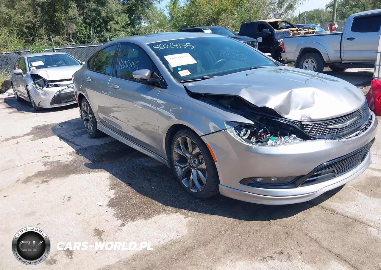 2016 Chrysler 200 S