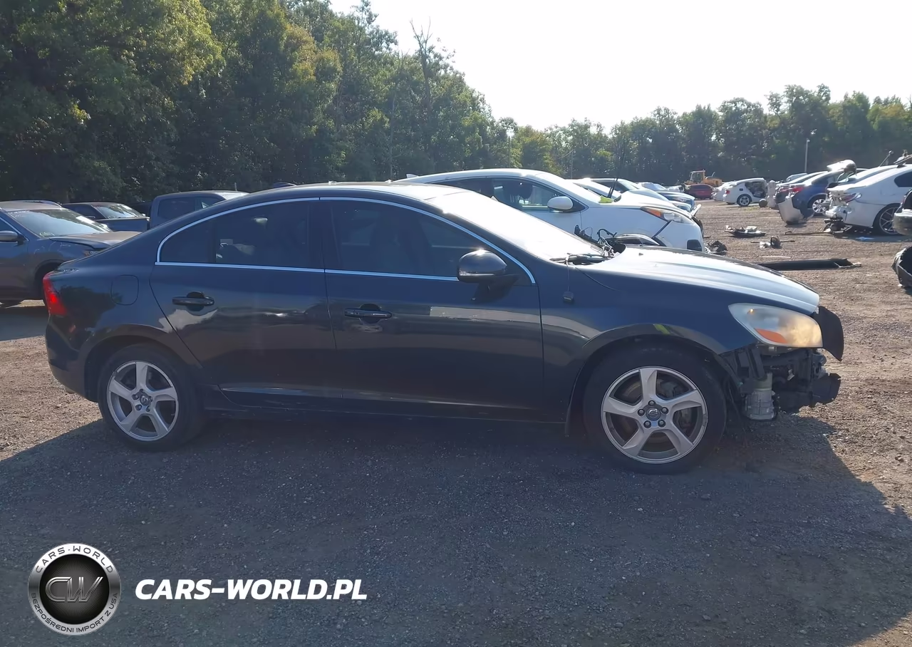 2013 Volvo S60 T5 VIN:YV1612FS5D2219990 - 14