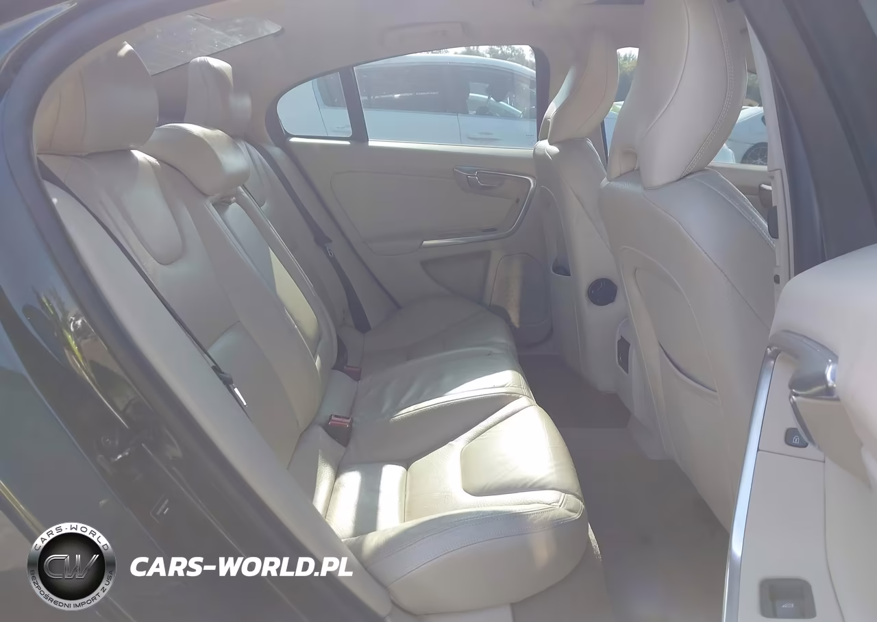 2013 Volvo S60 T5 VIN:YV1612FS5D2219990 - 8