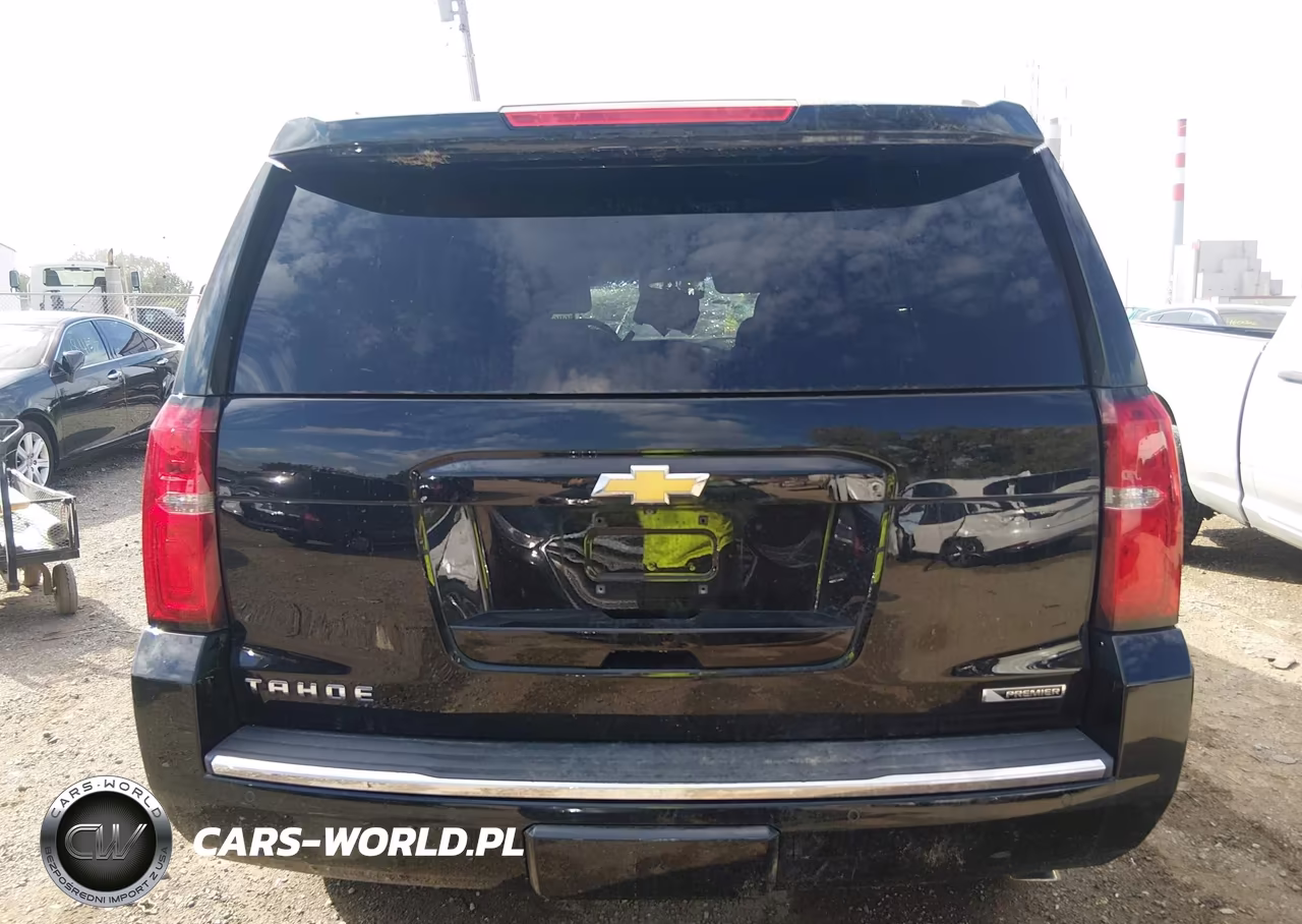 2017 Chevrolet Tahoe Premier VIN:1GNSKCKC8HR145880 - 16