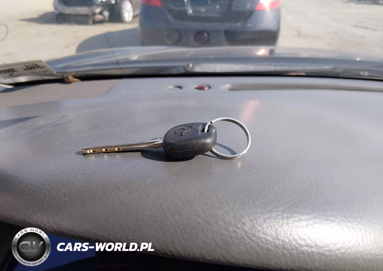 2005 Toyota Camry Le VIN:4T1BE32KX5U413498 - 11