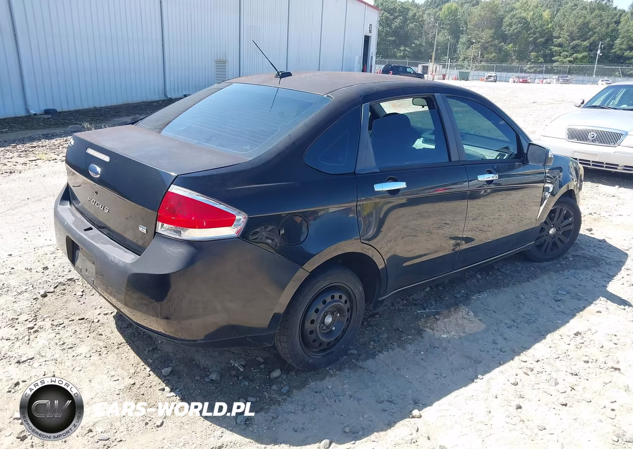 2008 Ford Focus Se-Ses VIN:1FAHP35N68W215627 - 4