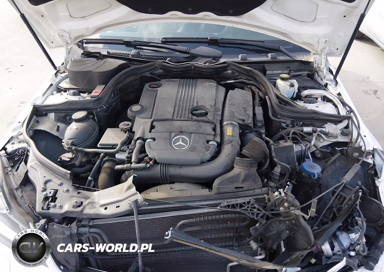 2013 Mercedes-Benz C 250 Sport VIN:WDDGF4HB2DA832682 - 10