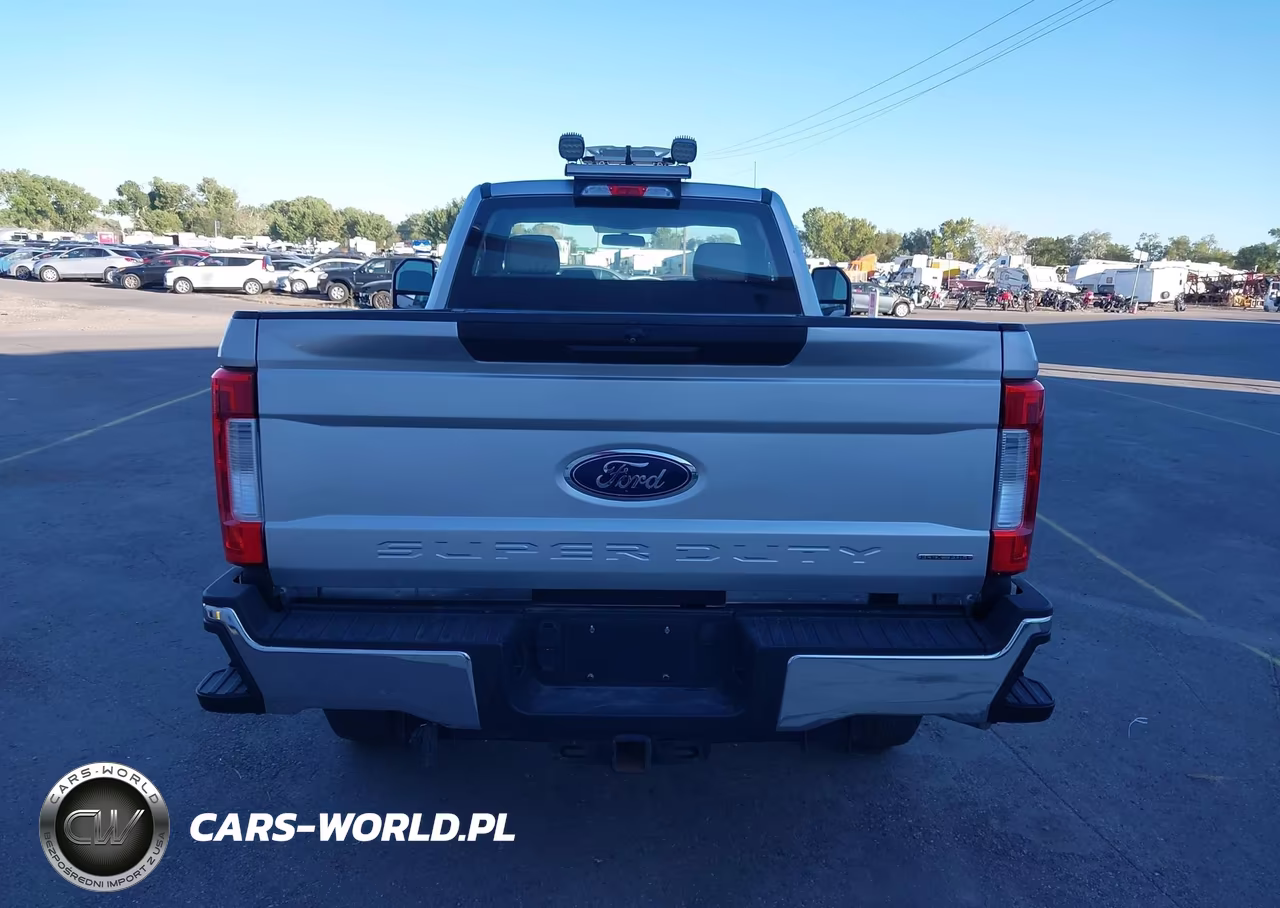 2017 Ford F-250 Xl VIN:1FTBF2B60HED73008 - 18
