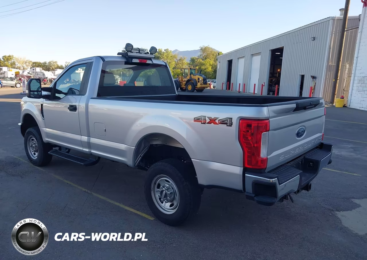 2017 Ford F-250 Xl VIN:1FTBF2B60HED73008 - 3