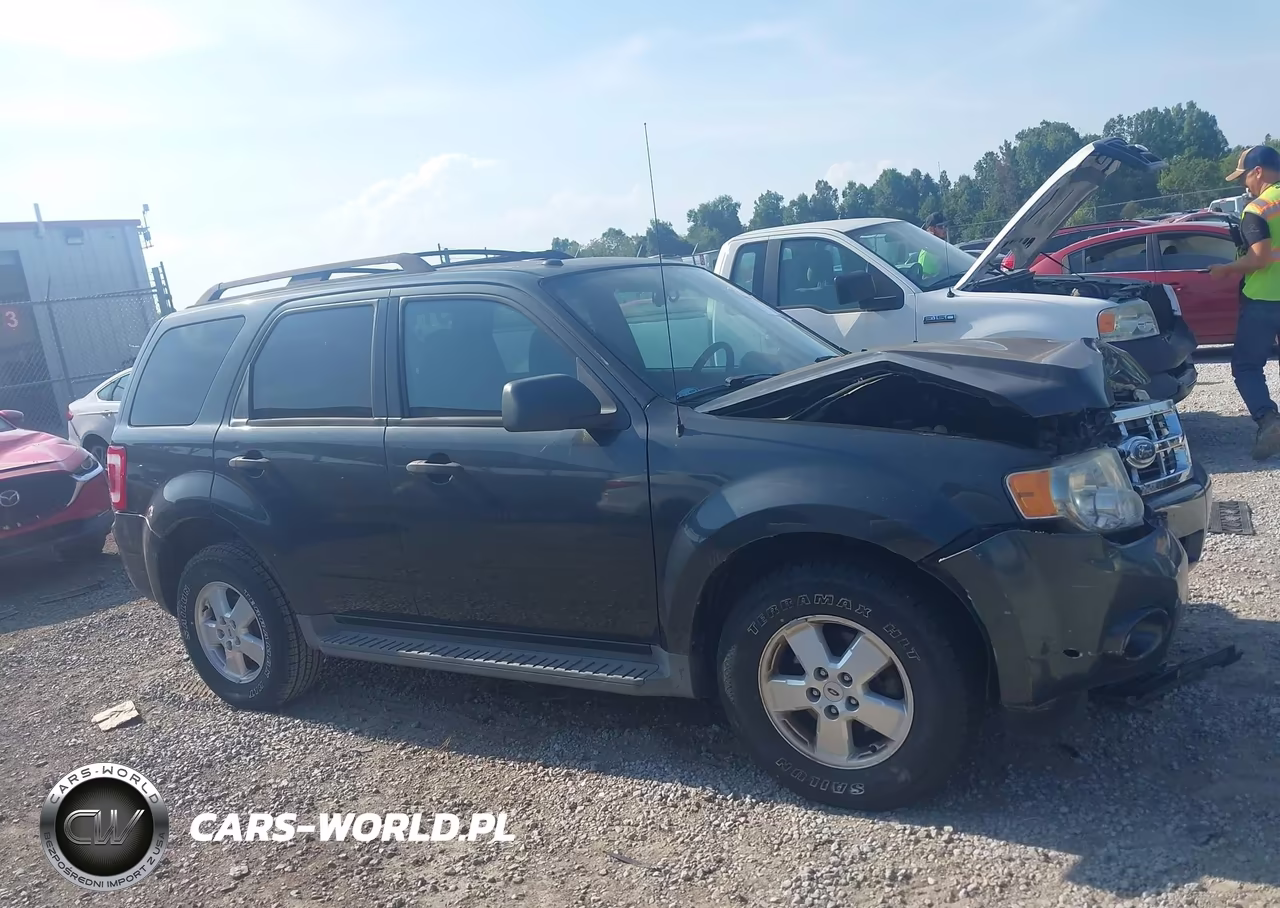 2009 Ford Escape Xlt VIN:1FMCU93709KC81275 - 13