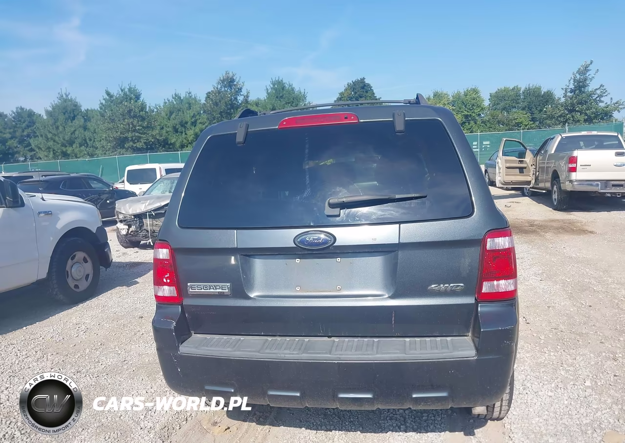 2009 Ford Escape Xlt VIN:1FMCU93709KC81275 - 16