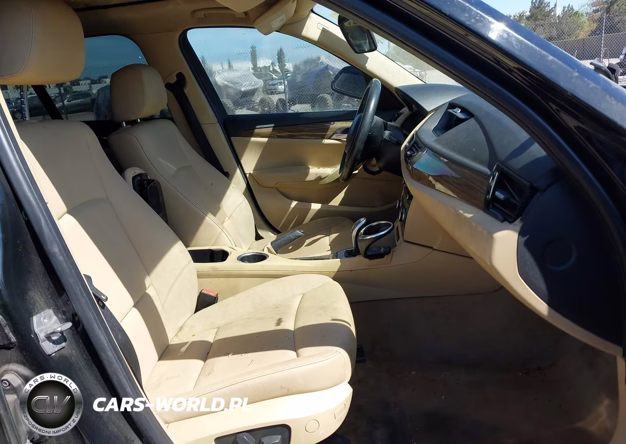 2013 BMW X1 Sdrive28I VIN:WBAVM1C53DVW42631 - 5