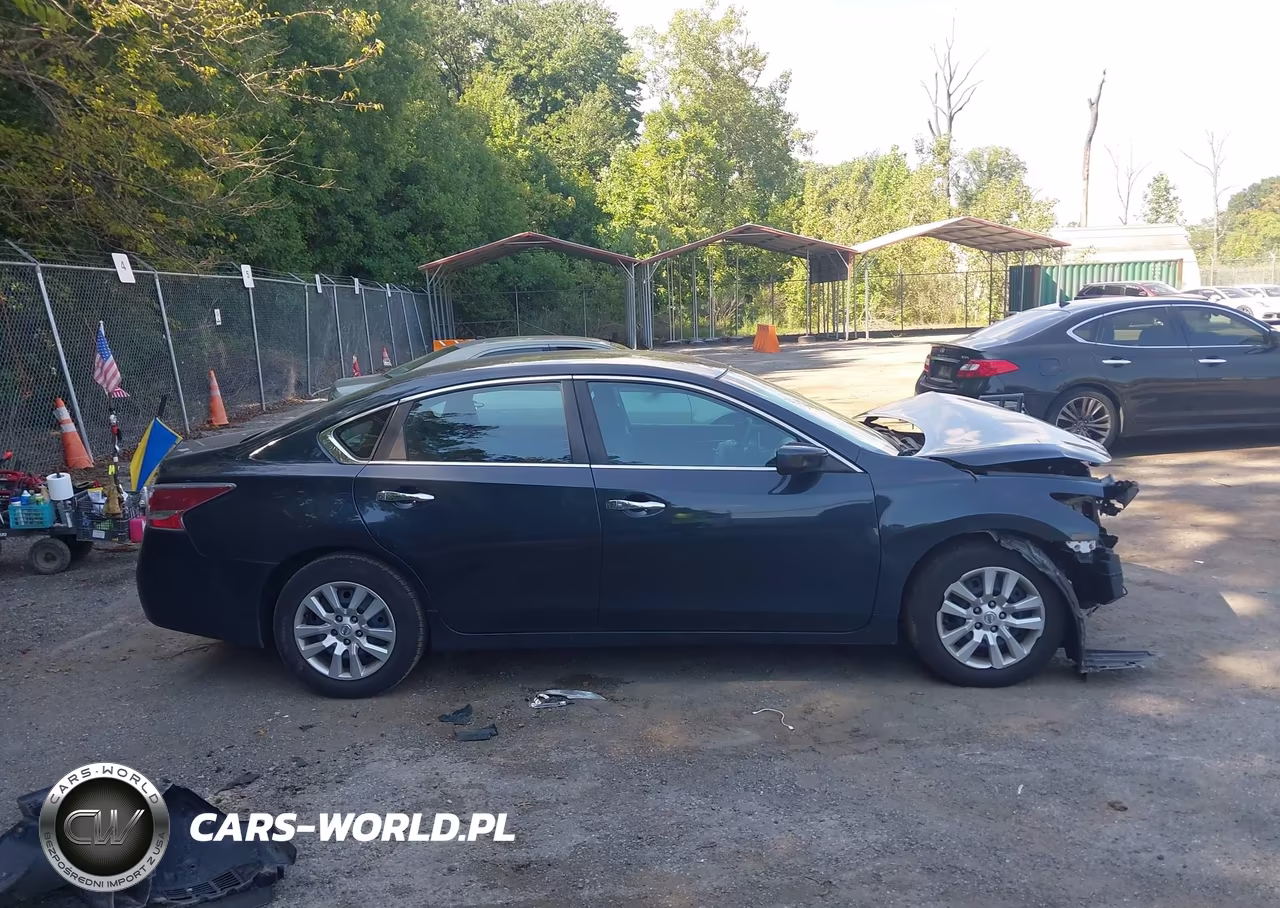 2015 Nissan Altima 2.5 S VIN:1N4AL3AP7FN319244 - 13
