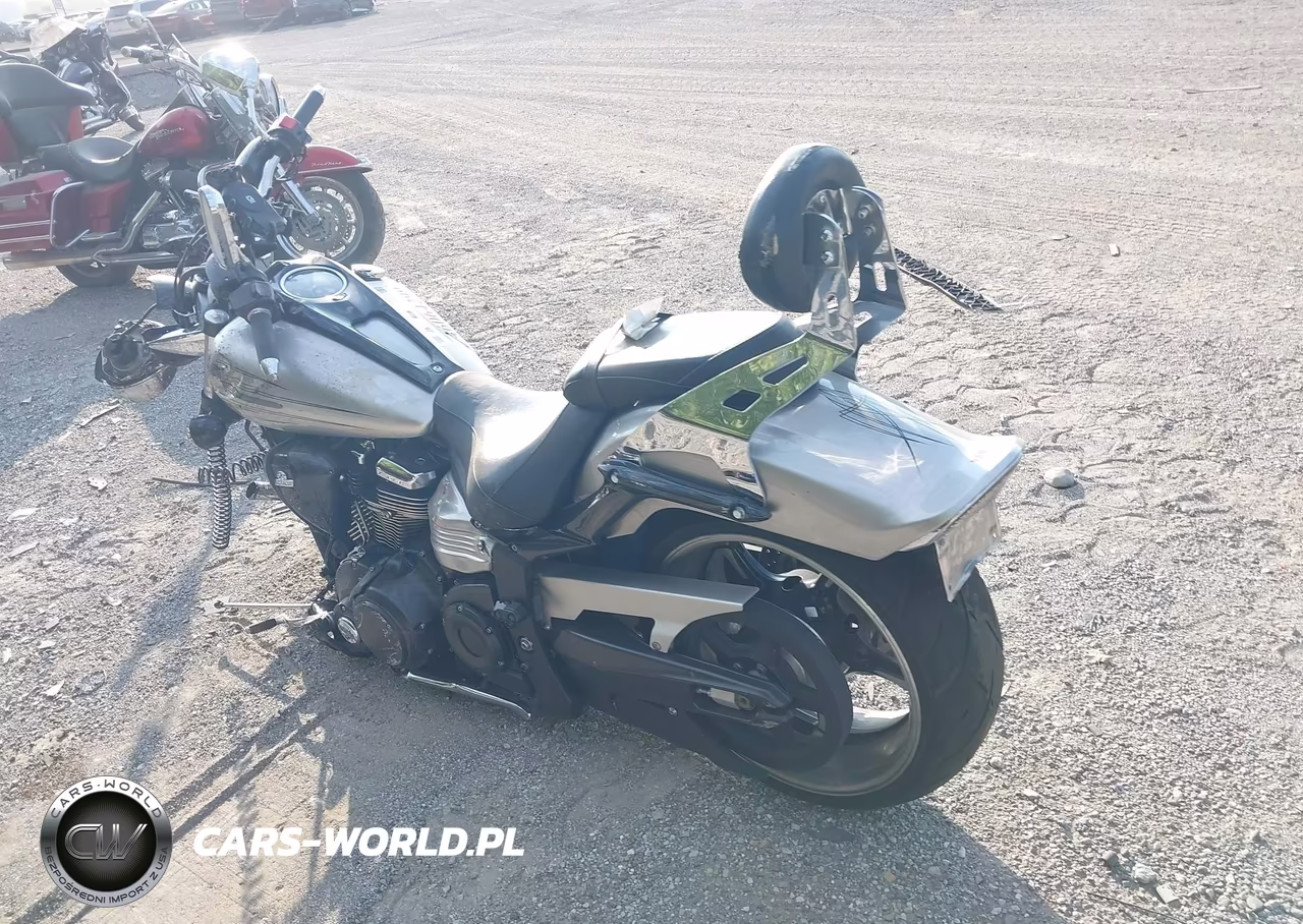 2012 Yamaha Xv1900 Cu VIN:JYAVP27E7CA015135 - 3