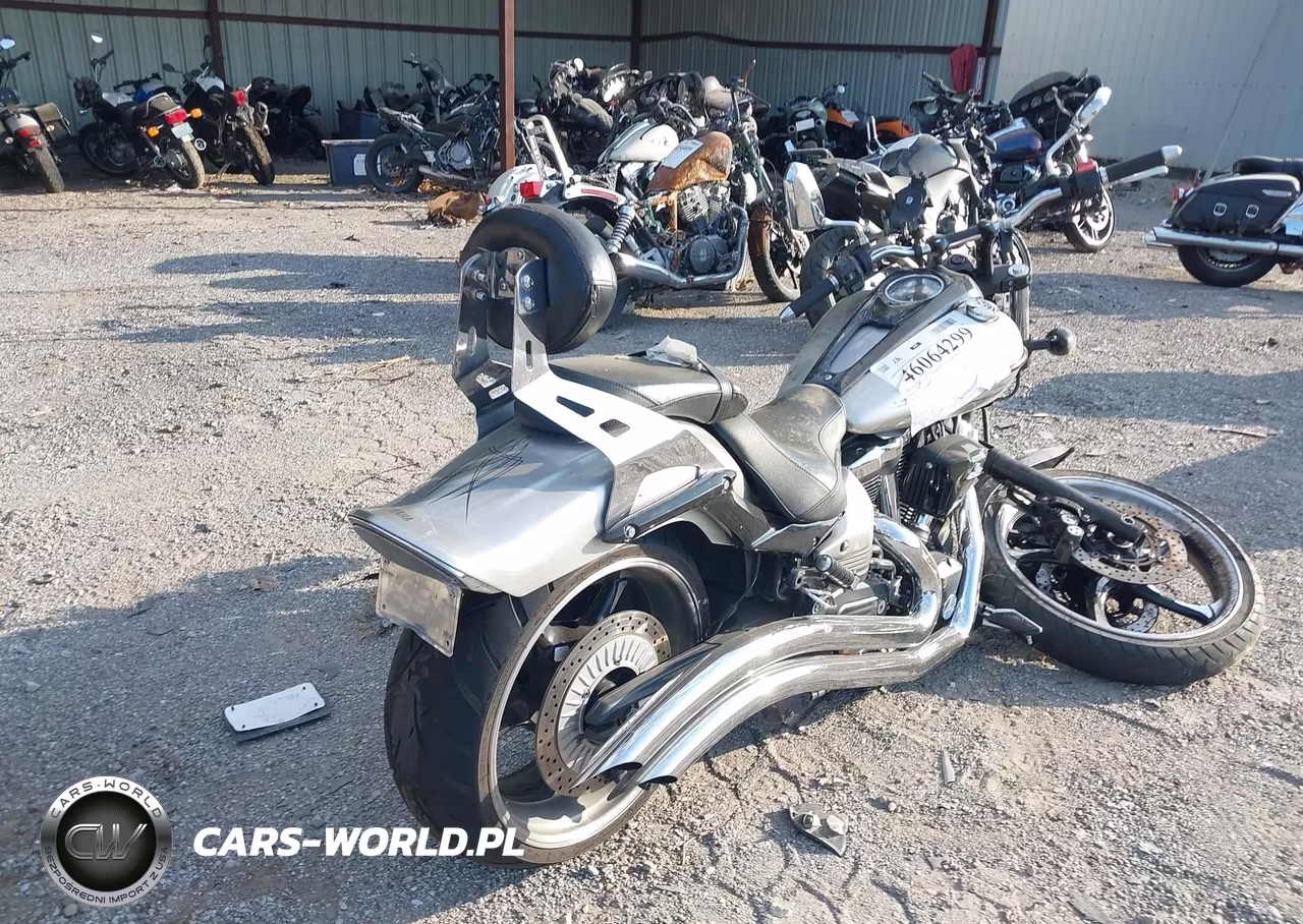 2012 Yamaha Xv1900 Cu VIN:JYAVP27E7CA015135 - 4