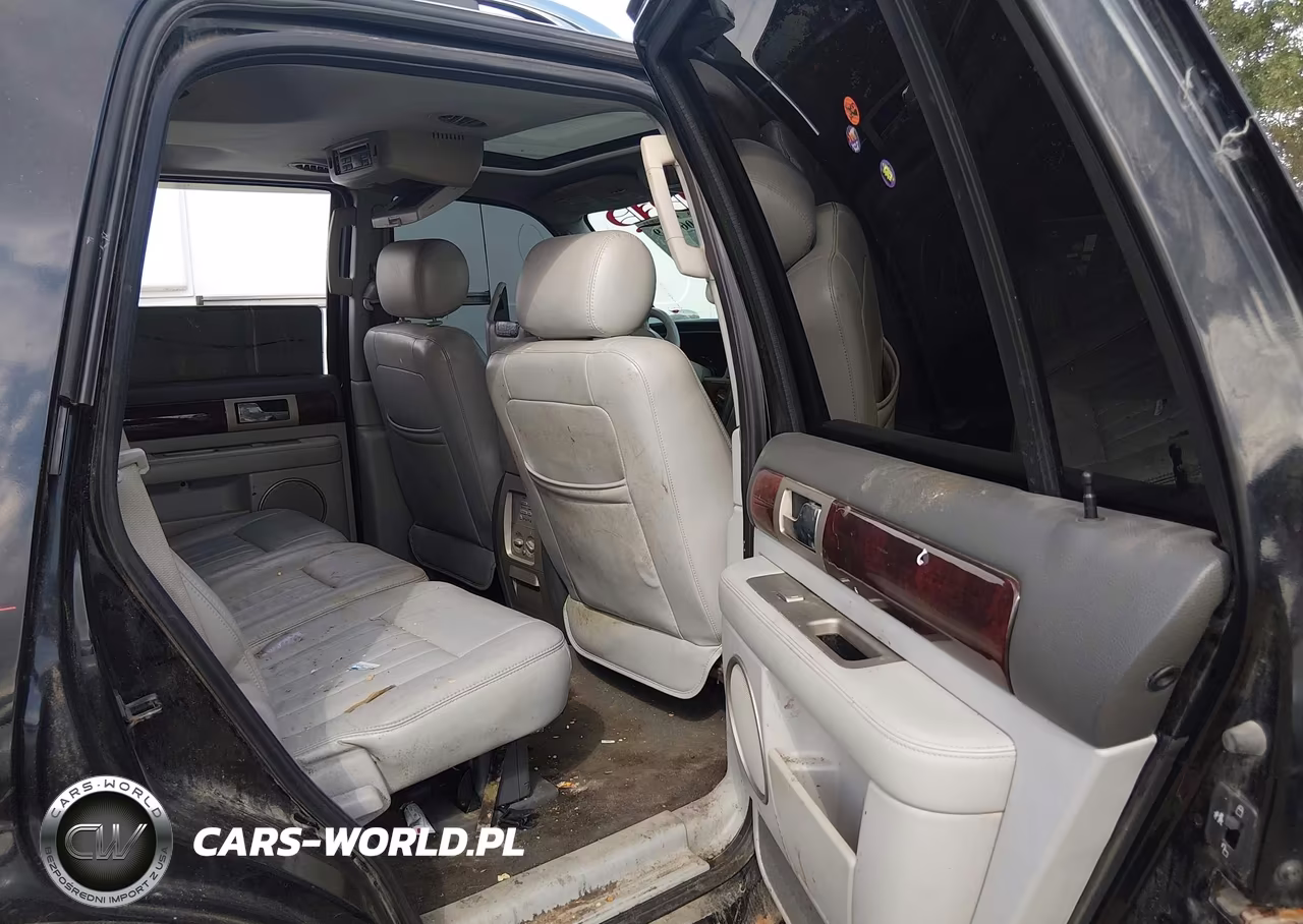 2006 Lincoln Navigator Luxury-Ultimate VIN:5LMFU28526LJ25530 - 8