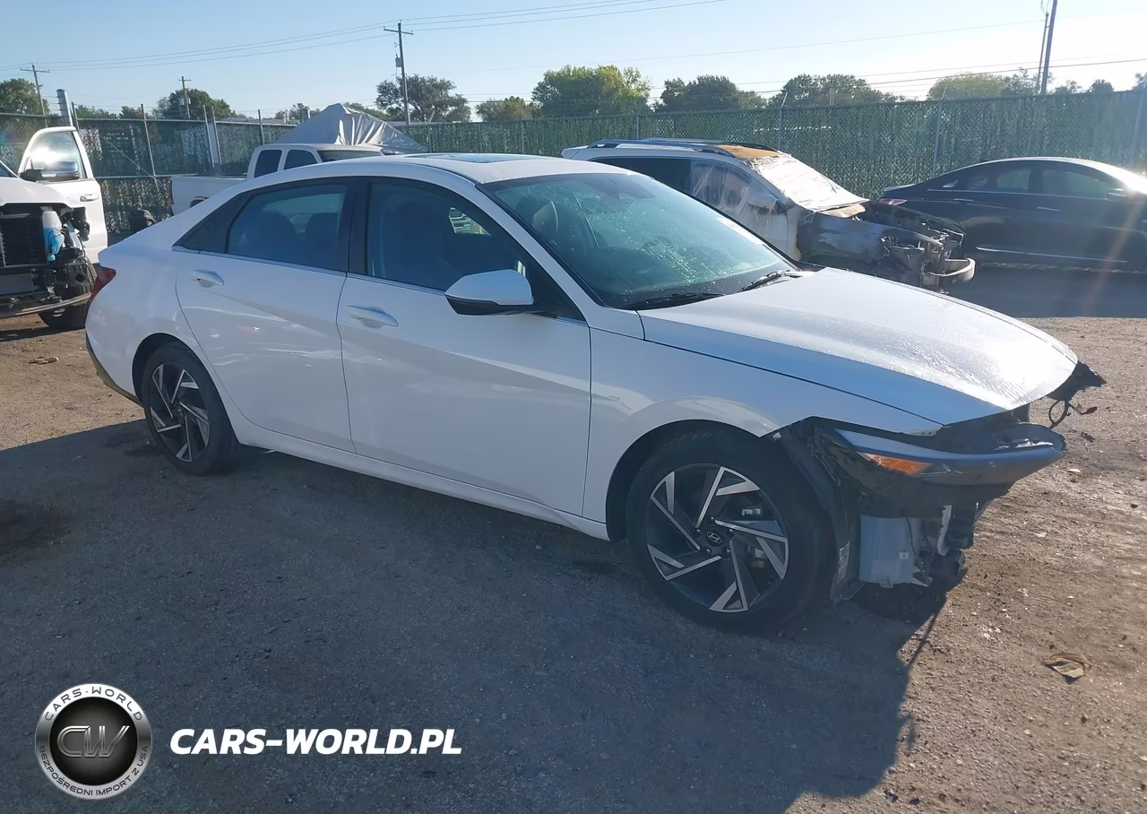 2025 Hyundai Elantra Limited – zdjęcie 1 z 17