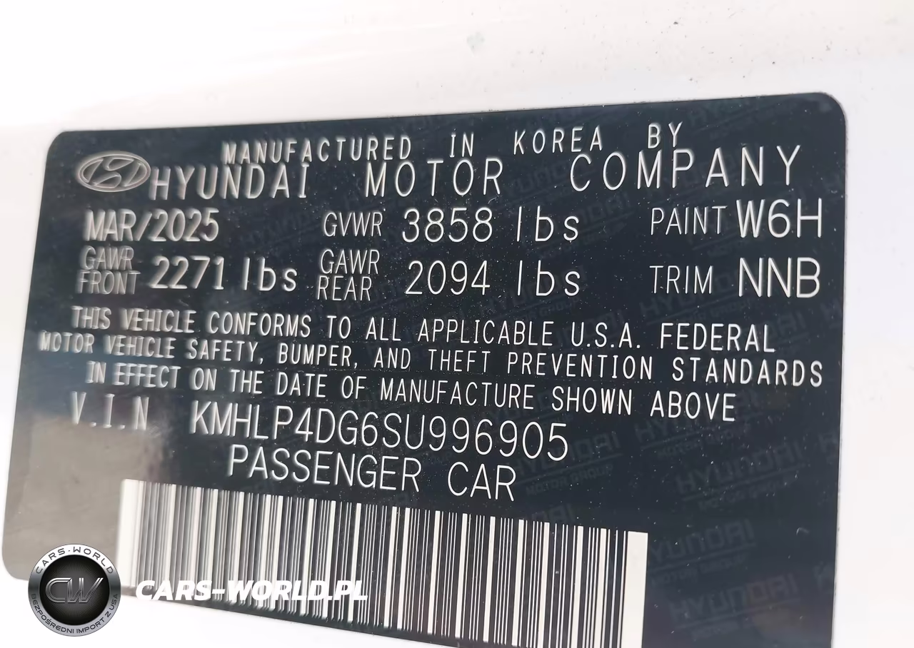 2025 Hyundai Elantra Limited VIN:KMHLP4DG6SU996905 - 9