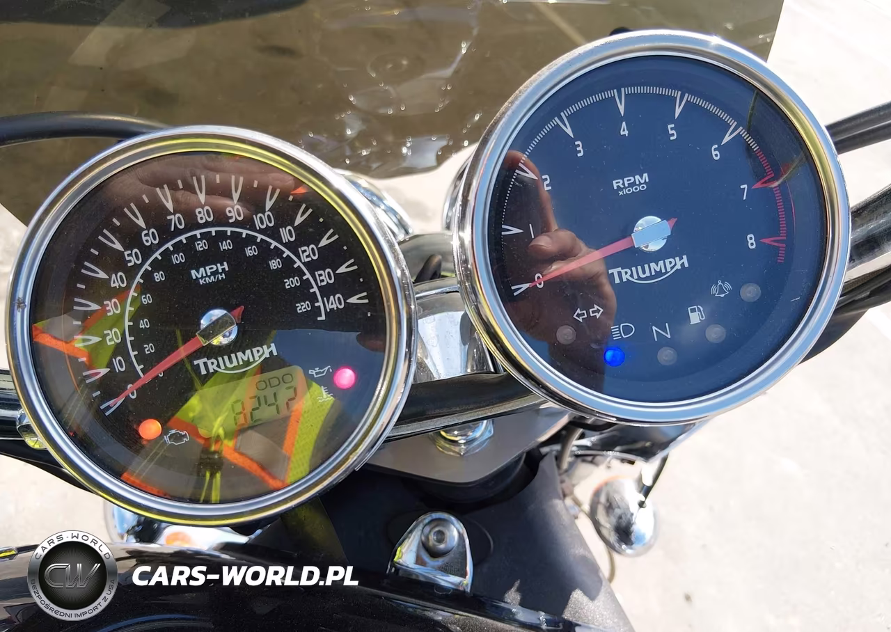 2008 Triumph Motorcycle Rocket Iii VIN:SMTC00L408T354995 - 7