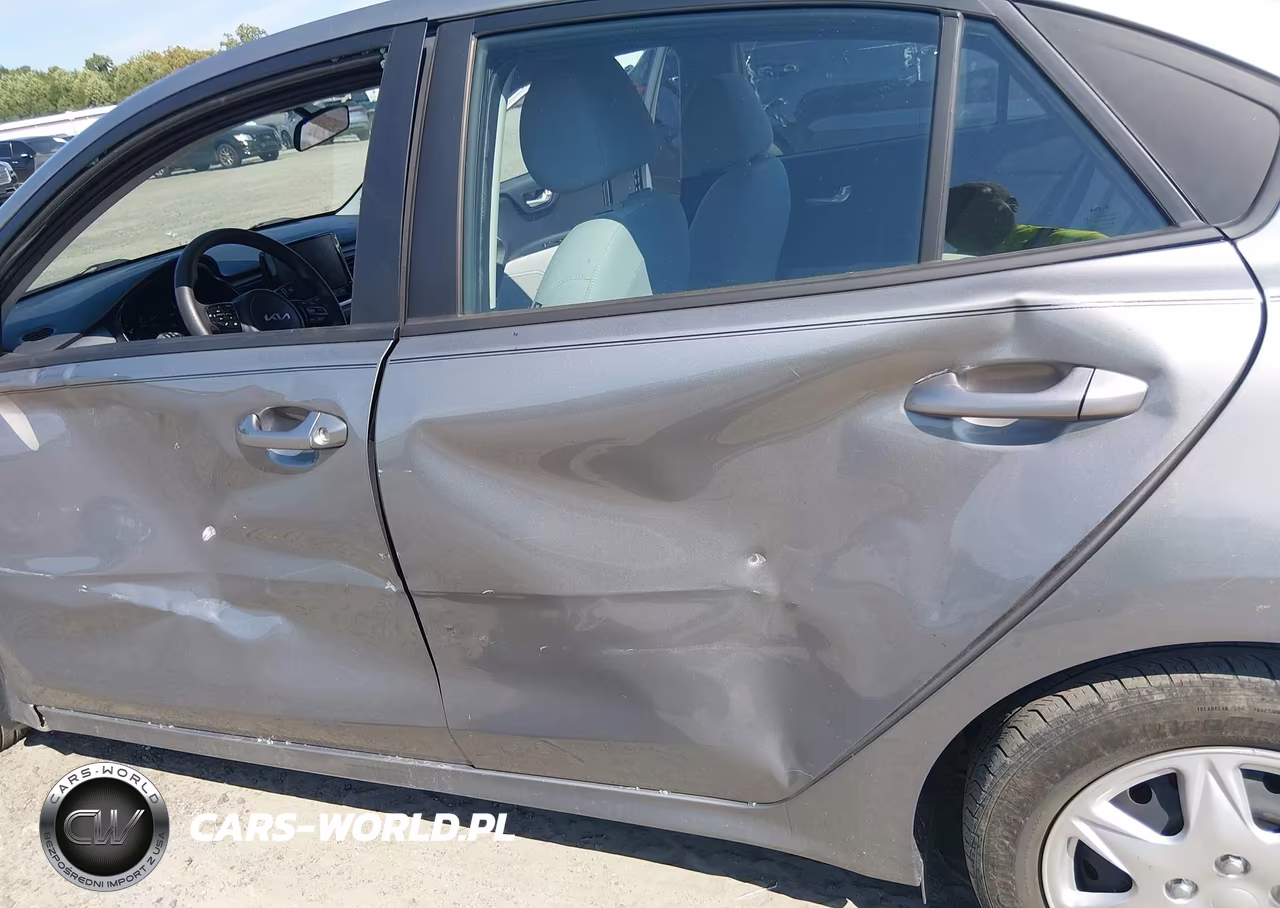 2023 Kia Rio S VIN:3KPA24AD9PE602260 - 6