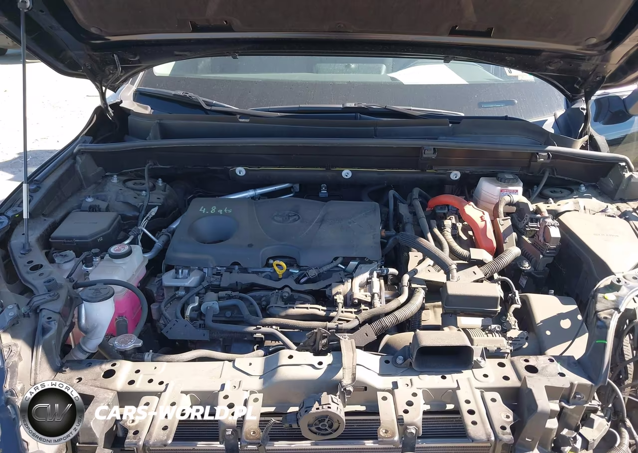 2022 Toyota Venza Le VIN:JTEAAAAH5NJ094868 - 10