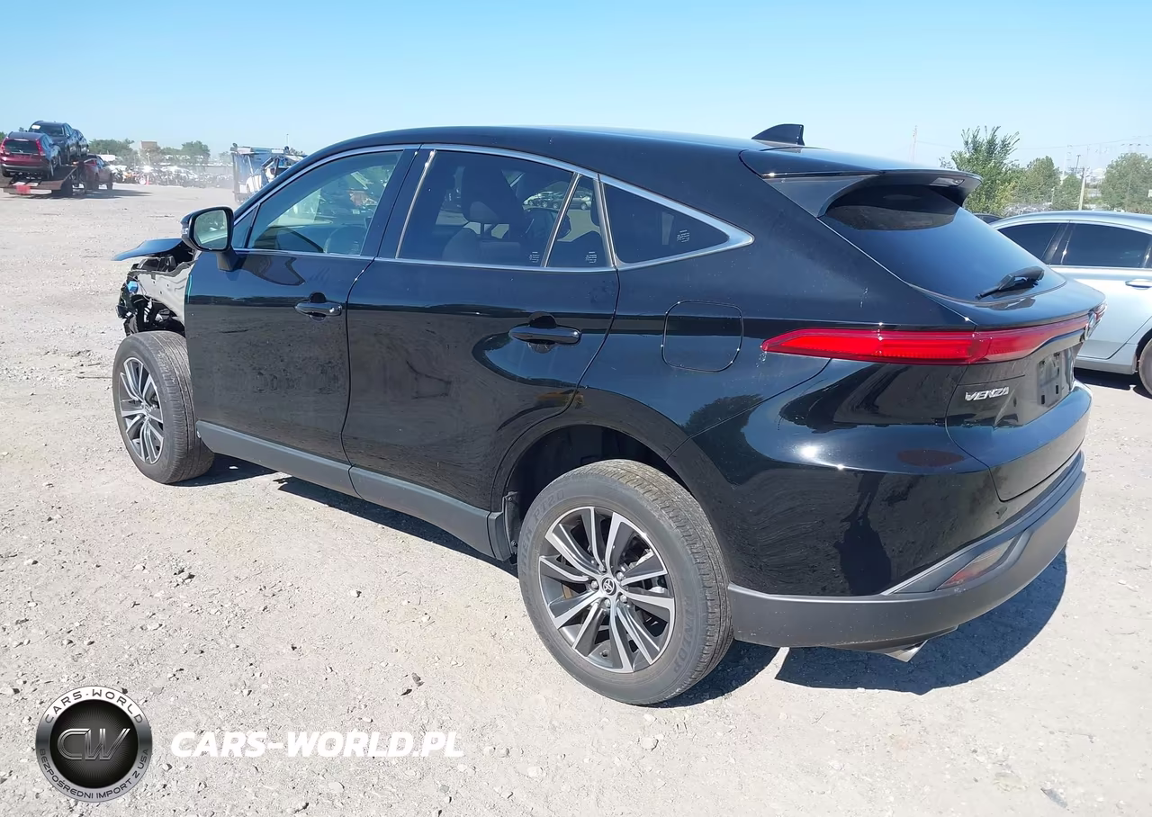 2022 Toyota Venza Le VIN:JTEAAAAH5NJ094868 - 3
